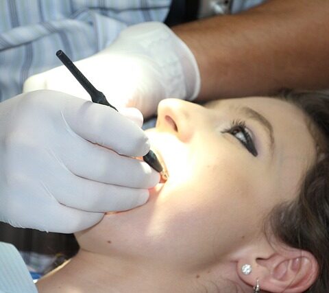 abcès dentaire - dentiste à bruxelles