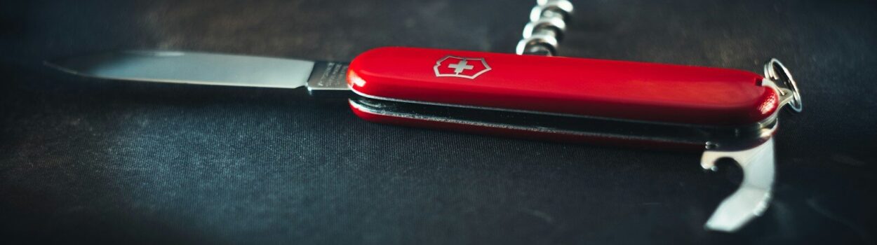 Couteau suisse multifonction