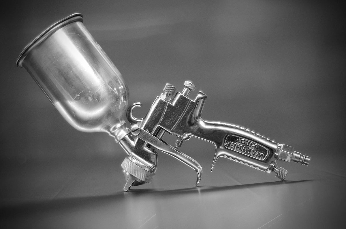 Pistolet ou rouleau : quelle finition sans traces